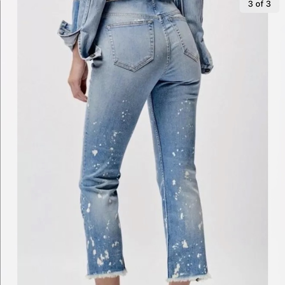 Free People Cropped Bootcut Bleach Raw Hem Jeans Sz 29 Cotton Blend - Picture 11 of 11